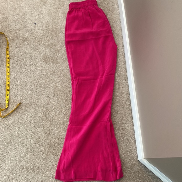 Palazzo Suit - Picture 5 of 5